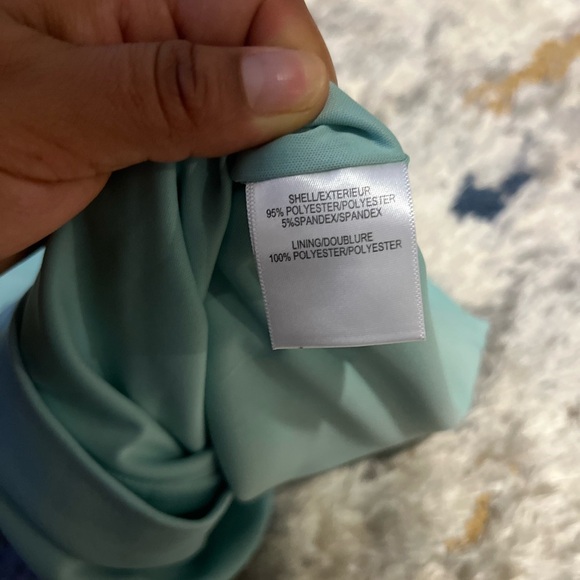 Badgley Mischka Green Off-Shoulder Bodycon Midi Dress - Picture 8 of 8